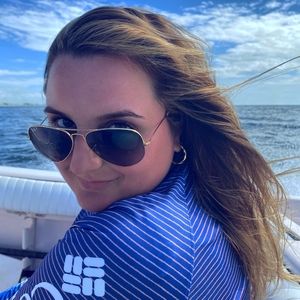 Meet your Posher, Marina